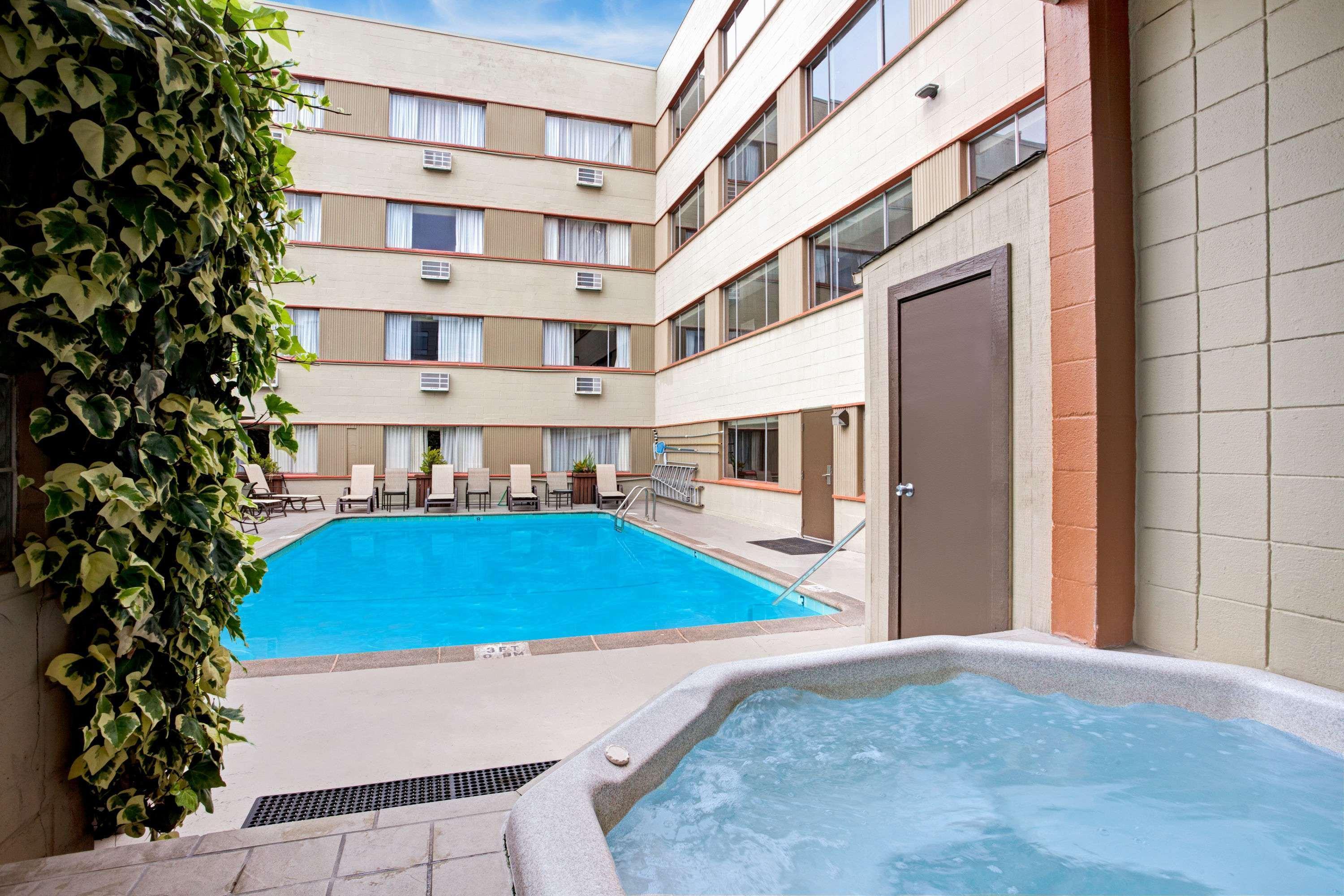 Travelodge By Wyndham Seattle By The Space Needle Экстерьер фото